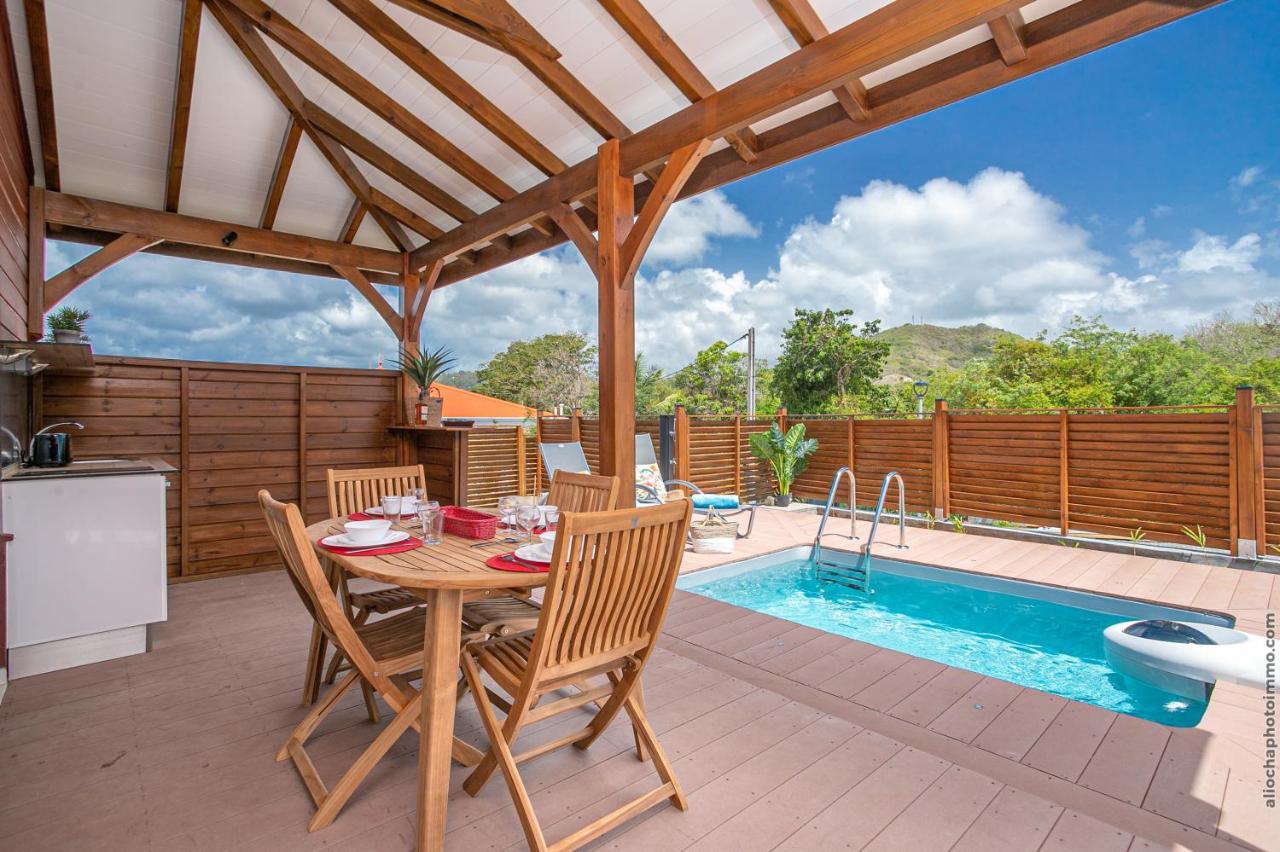 Bungalow Pom 1, Piscine, A 5 Min Des Plages Le Vauclin Eksteriør billede